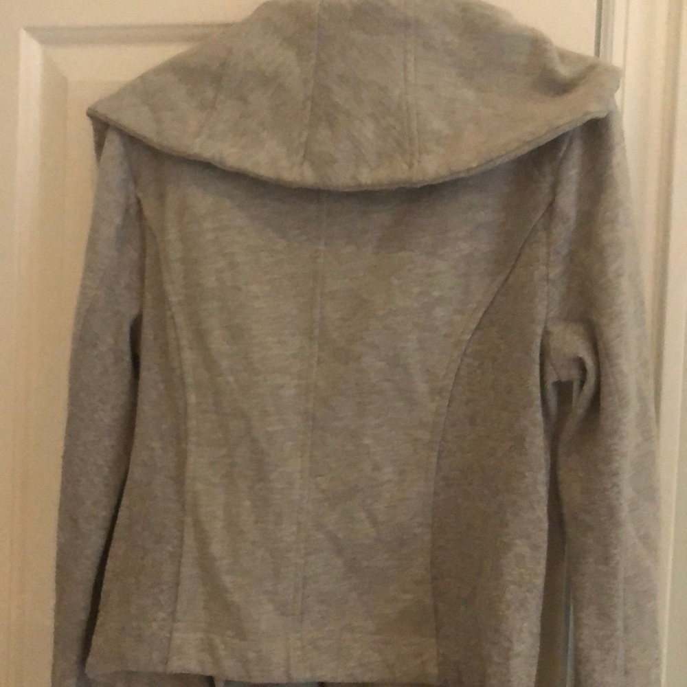 🇺🇸Loft Sweatshirt Jacket🛍 - Picture 4 of 5